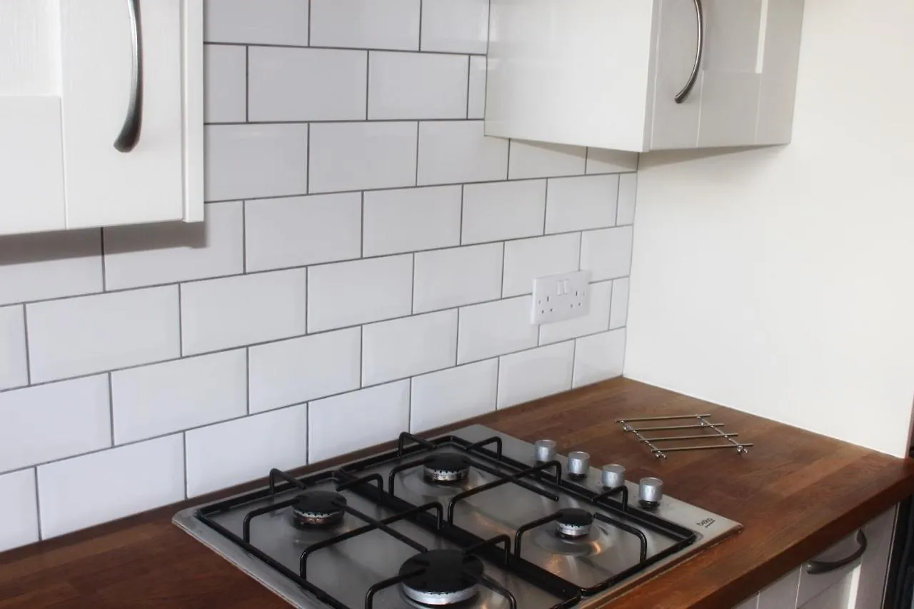 Spacious 1-Bed City Centre Apartment In Aberdeen
